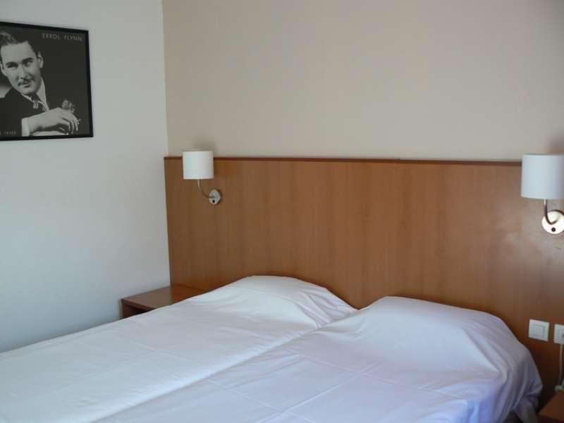Brit Hotel Confort Rouen Centre Room photo