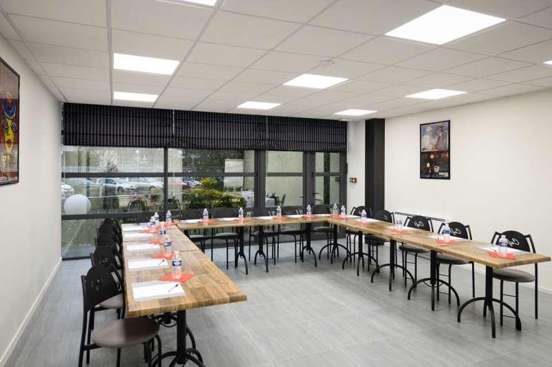 Brit Hotel Confort Rouen Centre Facilities photo
